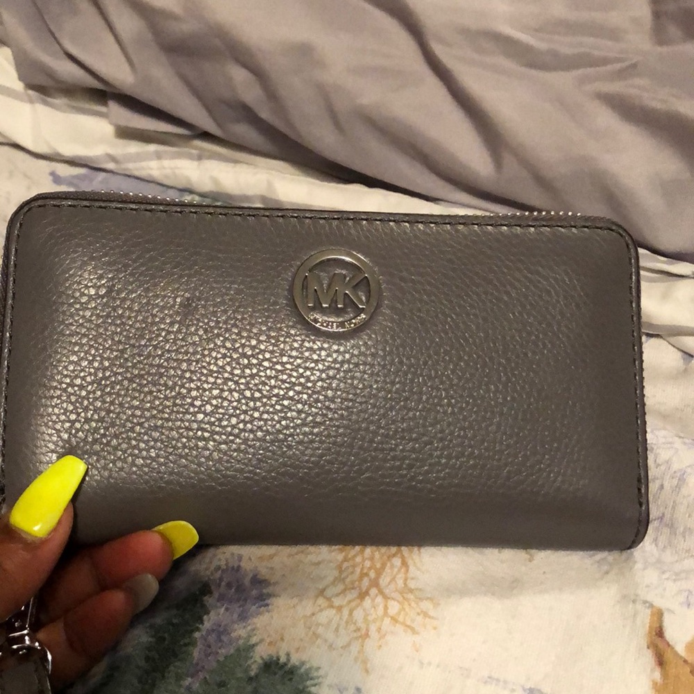 Michael Kors wallet